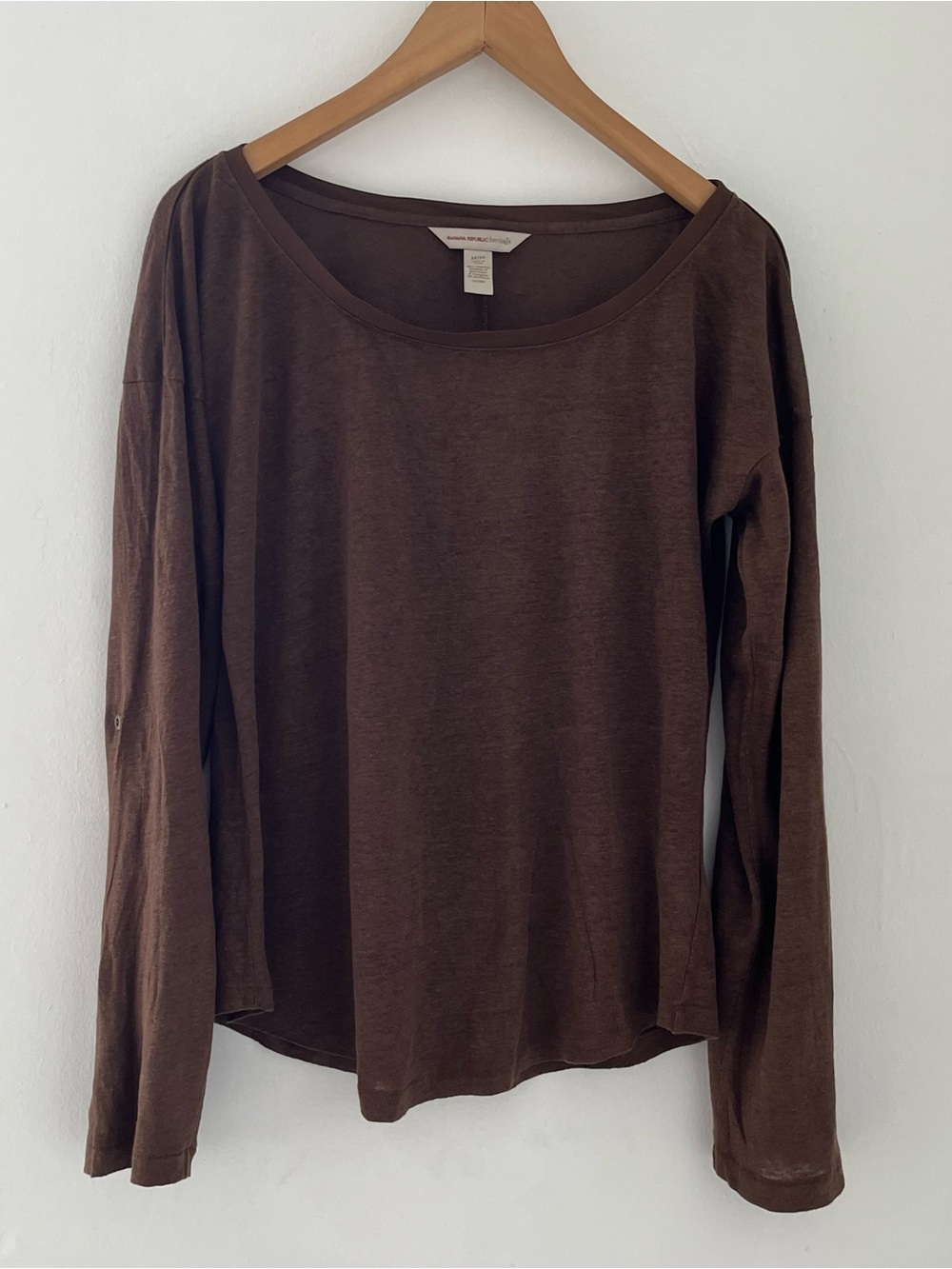 Banana Republic 100% Linen Chocolate Brown Long Sleeve Scoop Neck Top